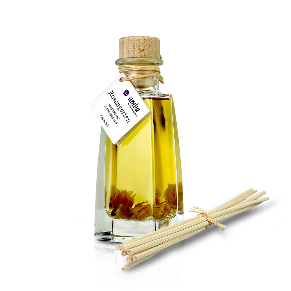 Rosengarten Raumduft in der Glasflasche mit Korken und Stäbchen 100ml
