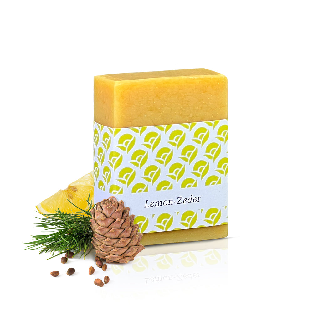 amba Lemon-Zeder Seife mit Banderole und Zeder und Zitronenstück